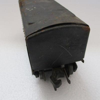 Lot 192 - Lionel Scout Tender & New York Central - Train Cars