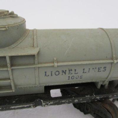 Lot 194 - Lionel Lines Sunoco Tank Cars