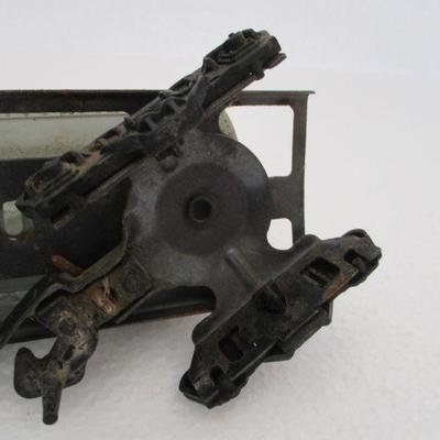 Lot 194 - Lionel Lines Sunoco Tank Cars