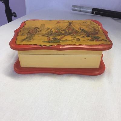 Lot 165 - Decoupage Books and More