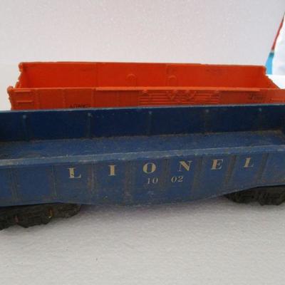 Lot 198 - Lionel Train Cars & Parts