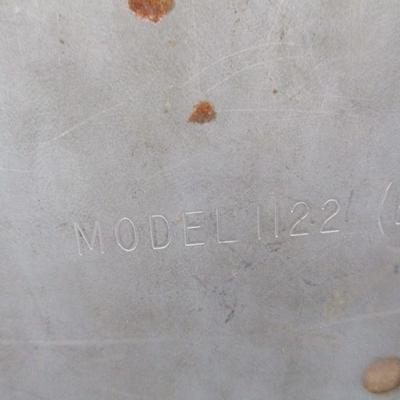 Lot 199 - Model 1122 Train Switches