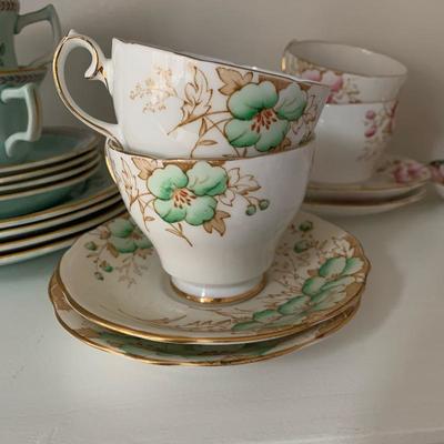 Lot 172- Tea Cup Sets