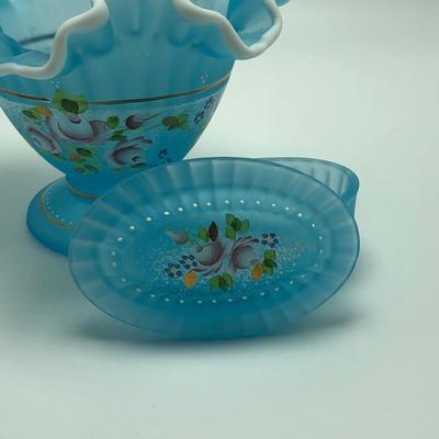 Lot 174 - Fenton Glass Baskets