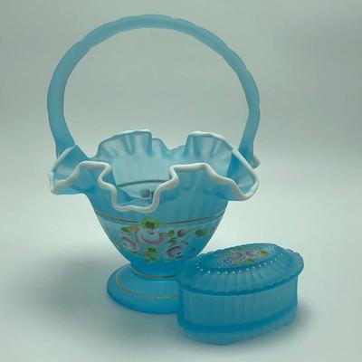 Lot 174 - Fenton Glass Baskets