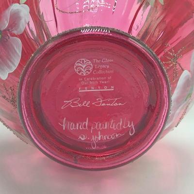 Lot 174 - Fenton Glass Baskets