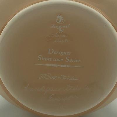 Lot 174 - Fenton Glass Baskets