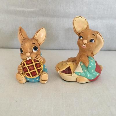 Lot 178 - Pendelfin Figurines & More