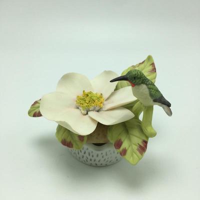 Lot 183 - Hummingbird Collection 