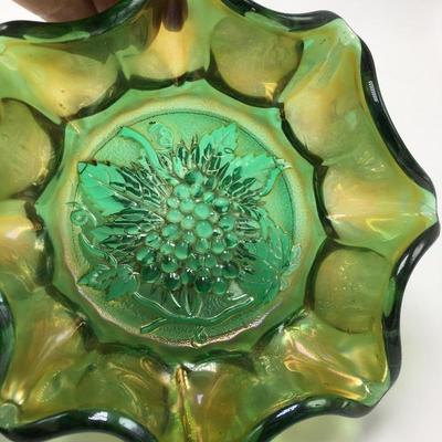 Lot 184 - Fenton Carnival Glass & More