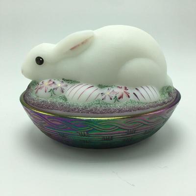 Lot 184 - Fenton Carnival Glass & More