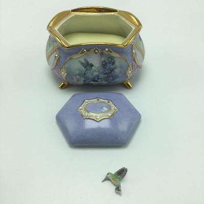 Lot 186 - Trio of Music Boxes