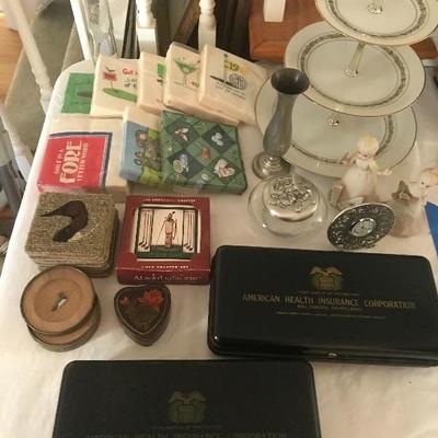 Lot # 99 Misc golf items and Noritake serving dish
