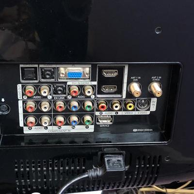 Lot 192- 36" Samsung TV & Stand