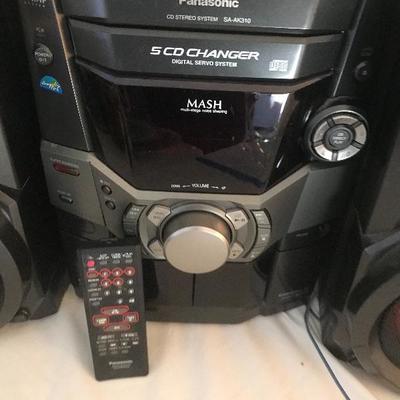Lot # 125 Panasonic Radio CD/ Stereo SA-AK310 with remote