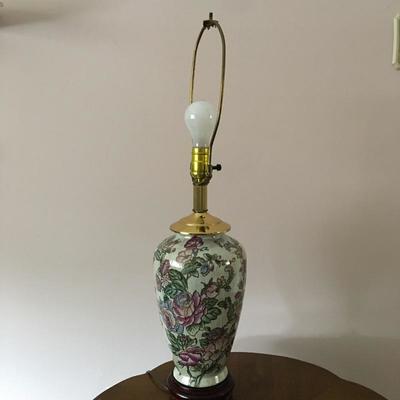 Lot 202 - End Table & Lamp