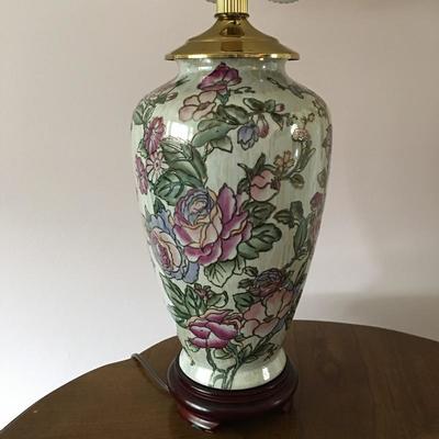 Lot 202 - End Table & Lamp