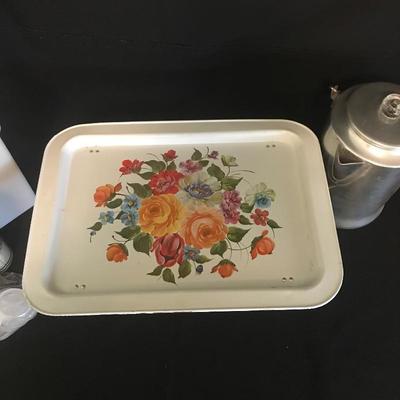 Lot 203 - Vintage Hallâ€™s Stoneware and More!