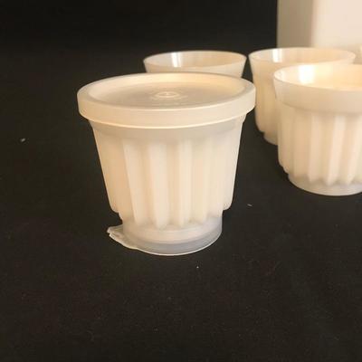 Lot 203 - Vintage Hallâ€™s Stoneware and More!