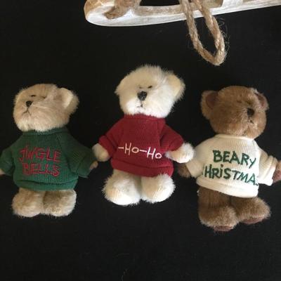 Lot 204 - The Boyds Collection Christmas Bears and Other Animals