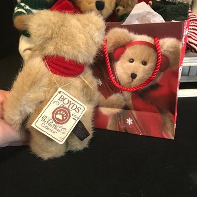 Lot 204 - The Boyds Collection Christmas Bears and Other Animals