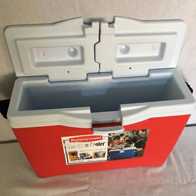 Lot 211 - Golf Essentials