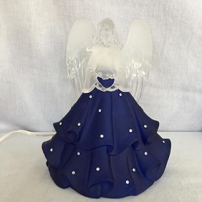 Lot 214 - Flock of Angels 
