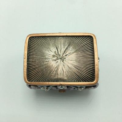 Lot 216 - Glass & More