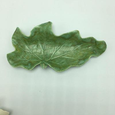 Lot 217 - Botanical Decor