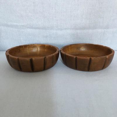 Lot 219 - Wooden Decor