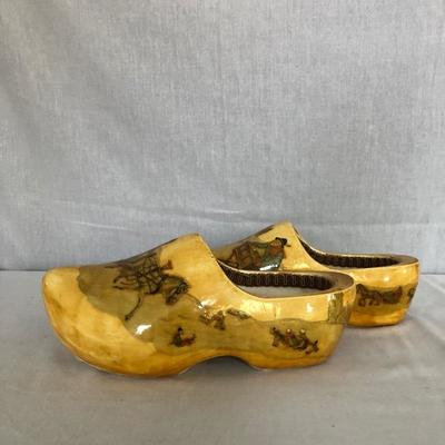 Lot 220 - Pair Dutch Shoes