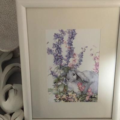 Lot 222- Country Chic Decor