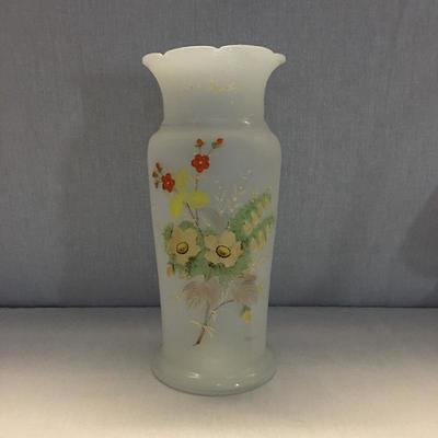 Lot 229 - Floral Decor