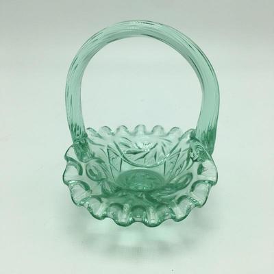 Lot 229 - Floral Decor