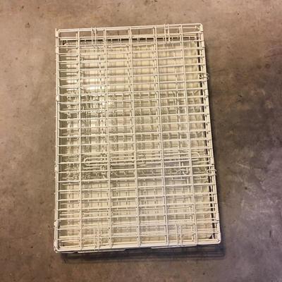 Lot 234 - Dog Cages & Gates