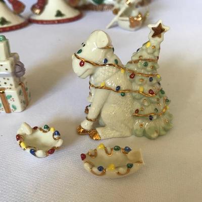 Lot 244 - Christmas Statues