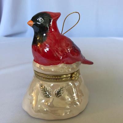 Lot 246 - Mr. Christmas Music Box Collection
