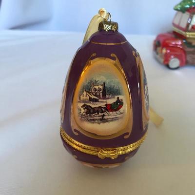 Lot 246 - Mr. Christmas Music Box Collection
