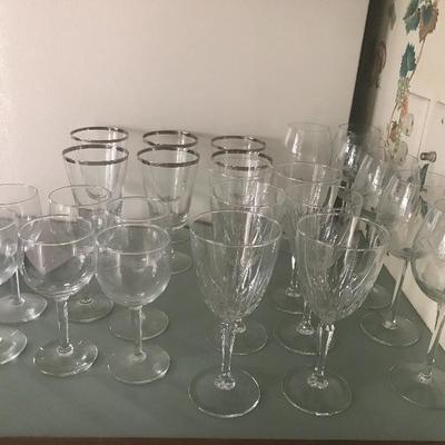 Lot # 47 Lot of drinking glasses