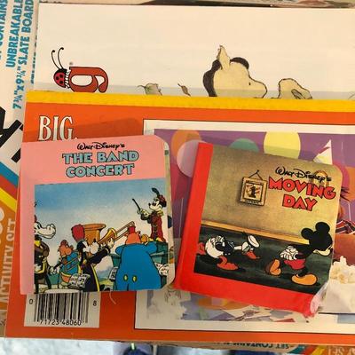 Lot 252 - Puzzles & Kids Books