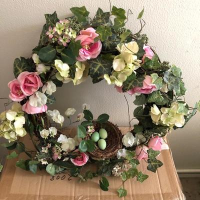 Lot 258 - Christmas Tree & More