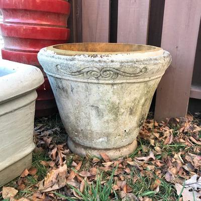 Lot 267 - Yard tools, Decor & More