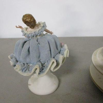 Lot 17 - Betsy Ross Porcelain Music Box Figurine & Dresden 5" Ballleina