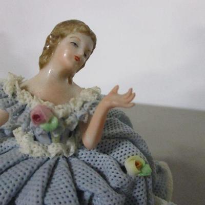Lot 17 - Betsy Ross Porcelain Music Box Figurine & Dresden 5" Ballleina