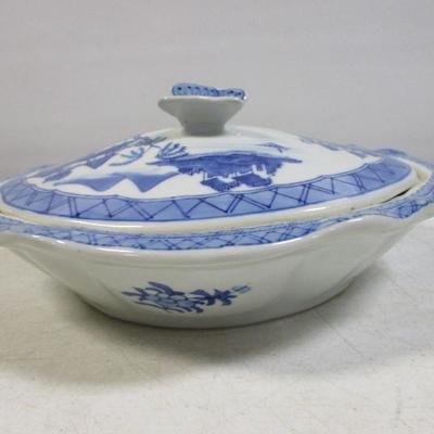 Lot 22 - Blue & White Chinaware - Butterfly Handle