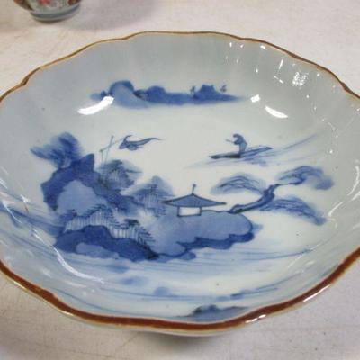 Lot 23 - Asian Style Chinaware 