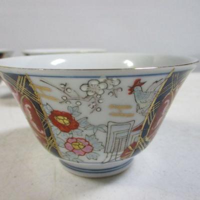 Lot 23 - Asian Style Chinaware 