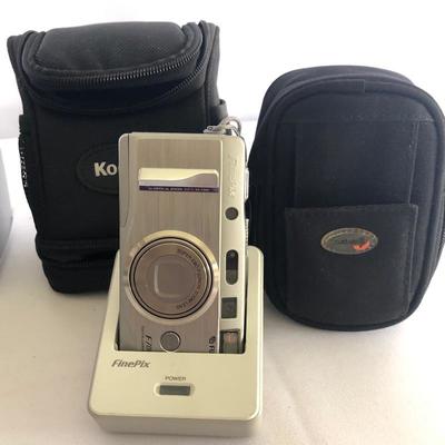 Lot 278 - Cameras & Photo Printers