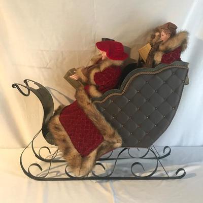 Lot 281 - Merry Carolers 