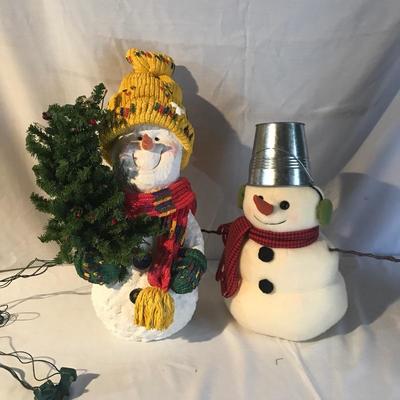 Lot 284 - Christmas Decor 